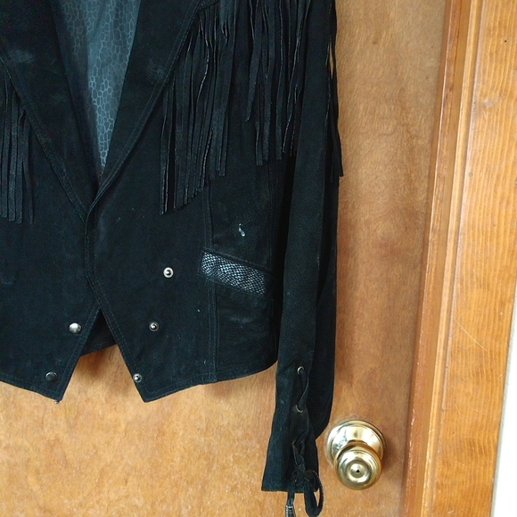 1980's Stoner Rocker Biker Fringe Black Leather Suede Jacket - Picture 5 of 11